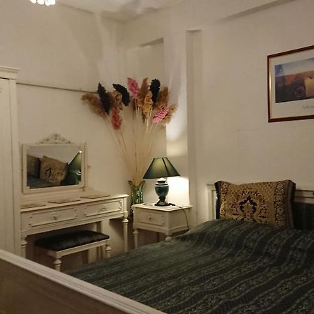 One Bedroom Apartment French Embassy Bucarest Extérieur photo
