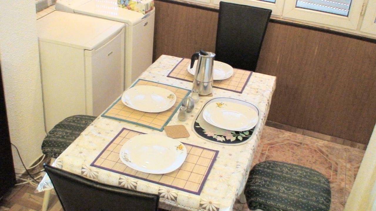 One Bedroom Apartment French Embassy Bucarest Extérieur photo